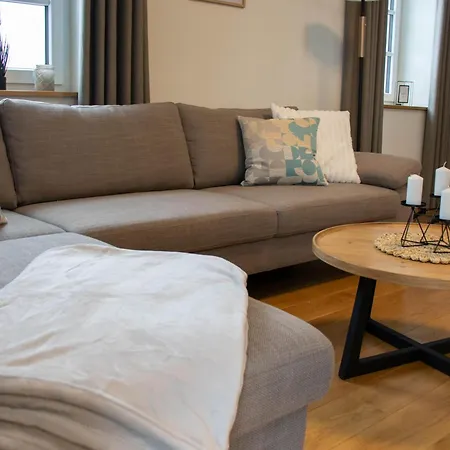 Schlossallee Ruegen - 29 Vakantiehuis *