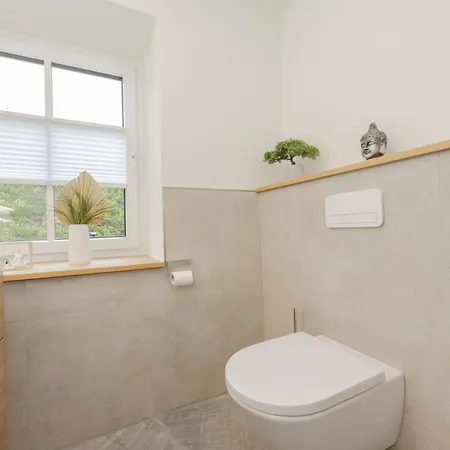 Schlossallee Ruegen - 29 Vakantiehuis *